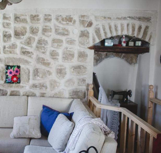 Alexadras Guesthouse Ampelochori Extérieur photo